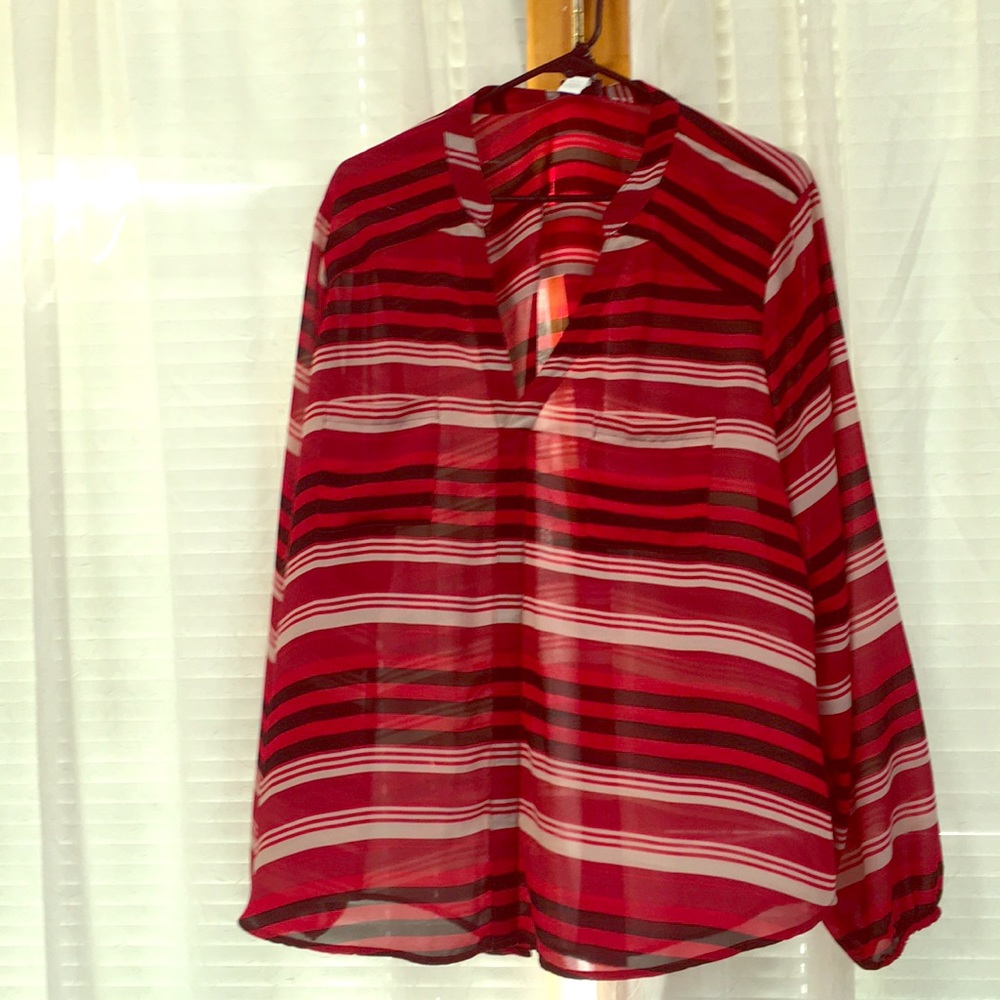 Red black and white long sleeve Shirt